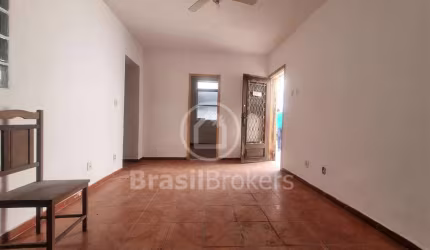 Casa de Vila 4 quartos em ótima localização de Vila Isabel