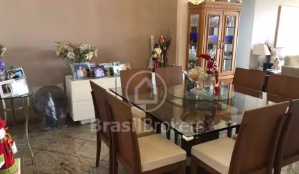 Apartamento à venda com 172,00m² e 4 quartos em Tijuca, Rio de Janeiro - rj