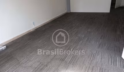 Sala comercial no centro da Cidade
