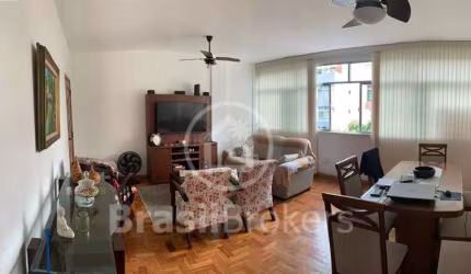 Apartamento de 3 quartos com 100 m² e vaga de garagem, a 6 minutos da Estação de metrô São Francisco Xavier.