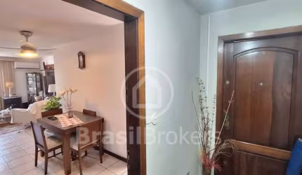 Cobertura com 113m² e 3 quartos com vaga! Oportunidade!