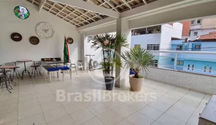 Casa à venda com 238m² e 5 quartos na Tijuca