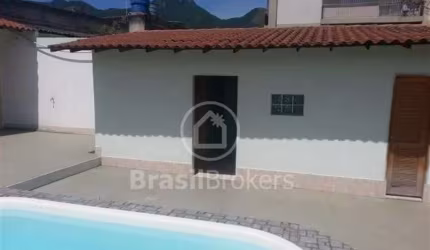 Casa à venda com 600,00m² e 4 quartos em Vila Isabel, Rio de Janeiro - rj