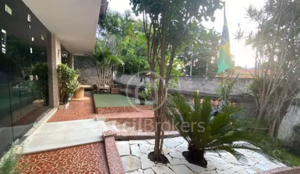 Casa à venda com 970,00m² e 4 quartos em Charitas, Niterói - rj