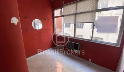 Excelente Sala Comercial/Residencial na Tijuca