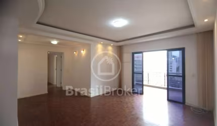Apto de 120 m² , 3 quartos, varanda e 2 vagas na Rua Deputado Soares Filho - Tijuca