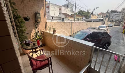 Casa duplex 3 quartos e vaga em condomínio fechado com localização privilegiada