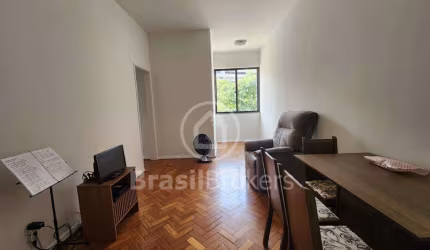 Apartamento 2 quartos + 1 dependência revertida