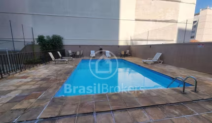 Cobertura Duplex, 4 quartos (3 suítes), 3 vagas, na José Higino!!!