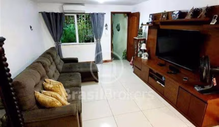Casa à venda com 128,00m² e 3 quartos em Tijuca, Rio de Janeiro - rj