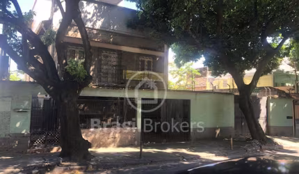 2 TERRENOS somando mais de 920m² em São Cristóvão! OPORTUNIDADE!