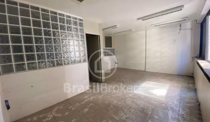 CONDOMINIO DO EDIFICIO MASSON - Sala Comercial