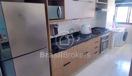 Apartamento à venda com 72m², 2 quartos, reformado, vaga e infra completa em Tijuca, Rio de Janeiro - rj