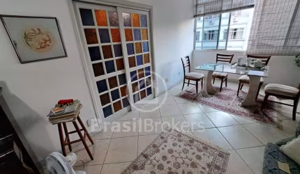 Tijuca! Três quartos em rua transversal com suíte e vaga de garagem