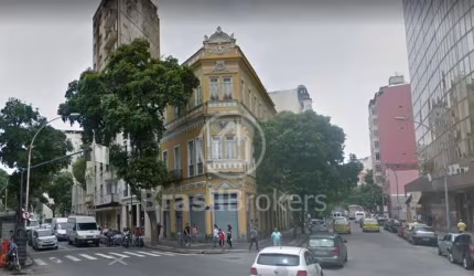 Sobrado 4 quartos - Centro