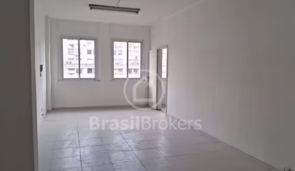 Imóvel comercial impecável no Centro, com localização estratégica!