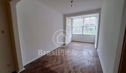 Apartamento à venda com 121,00m² e 3 quartos em Cosme Velho, Rio de Janeiro - RJ