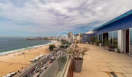 Cobertura à venda com 4 quartos em Copacabana.