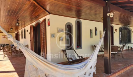 Casa em rua tranquila no bairro Bom Retiro - Teresópolis