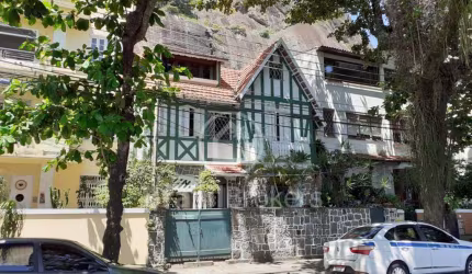 Casa à venda com 340,00m² e 5 quartos em Urca, Rio de Janeiro - rj