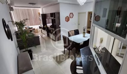 Vendo lindo apartamento no Flamengo totalmente reformado e muito silêncioso