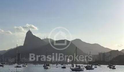 Apartamento à venda com 253,00m² e 4 quartos em Urca, Rio de Janeiro - rj