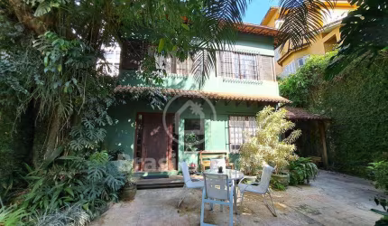 Casa duplex à venda com 296 m² e 3 quartos na Gávea, Rio de Janeiro/RJ