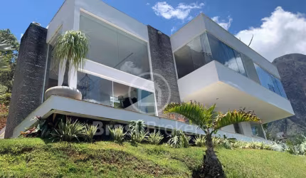 Casa de Condomínio à venda com 324,00m² e 4 quartos em Araras, Petrópolis - rj