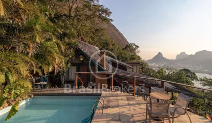 Casa à venda com 280,00m² e 3 suítes em Lagoa, Rio de Janeiro - RJ