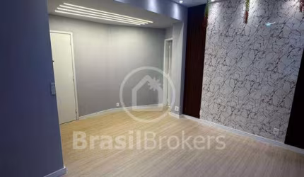 APARTAMENTO REFORMADO NO FLAMENGO