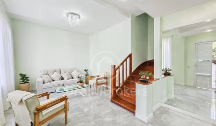 Laranjeiras casa reformadíssima