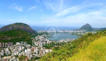 Casa à venda com 400,00m² e 6 quartos em Lagoa, Rio de Janeiro - rj