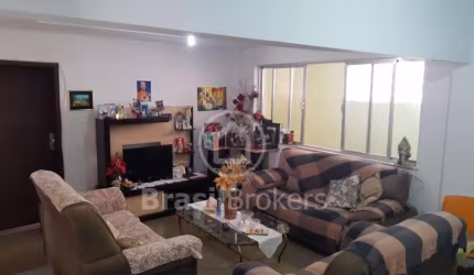 Casa à venda com 450,00m² e 3 quartos em Santa Rosa, Niterói - rj