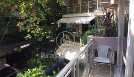 CONDOMINIO DO EDIFICIO EL GREGO - Apartamento 4 quartos, sendo 1 suíte