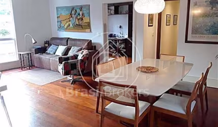 Apartamento 3 quartos, sendo 1 suíte