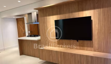 CONDOMINIO DO EDIFICIO CATALINA - Apartamento 3 quartos, sendo 1 suíte