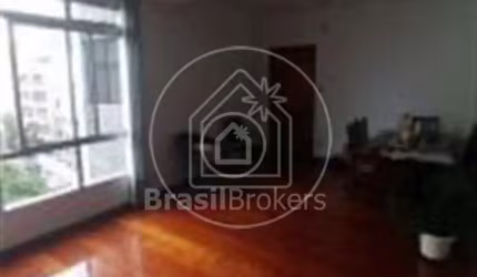 Apartamento à venda com 131,00m² e 3 quartos em Copacabana, Rio de Janeiro - rj