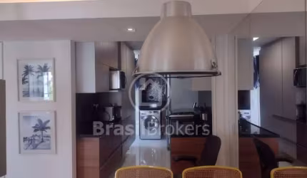 Apartamento com 1 Quarto e 2 banheiros à Venda, 58 m² por R$ 1.400.000