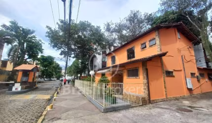 More em um lar completo na Taquara com segurança e lazer!