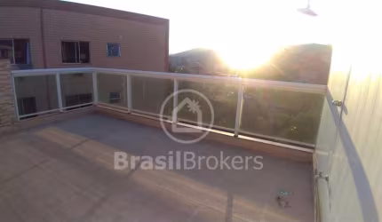 Casa de Condomínio à venda com 73,00m² e 3 quartos em Tanque, Rio de Janeiro - rj