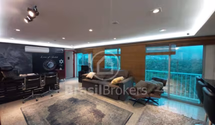 Prédio Comercial - Freguesia