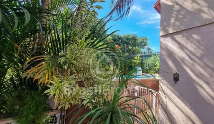 Casa de Condomínio com 270,00m²  Freguesia (Jacarepaguá).