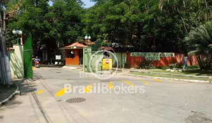 TERRENO CONDOMÍNIO BOSQUE DOS ESQUILOS