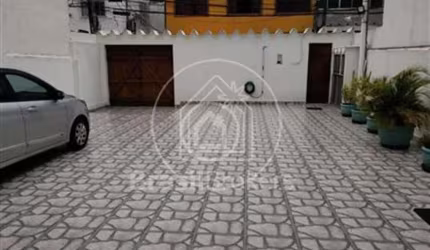 Casa de Condomínio à venda com 225,00m² e 2 quartos em Taquara, Rio de Janeiro - rj