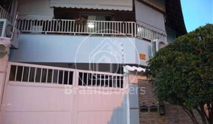 Casa à venda com 307,00m² e 3 quartos em Freguesia (Jacarepaguá), Rio de Janeiro - rj