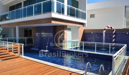 Casa de Condomínio à venda com 124,00m² e 3 quartos em Jacarepaguá, Rio de Janeiro - rj