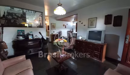 Casa Duplex com 4 quartos