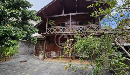 Excelente casa de condomínio no Bosque dos esquilos