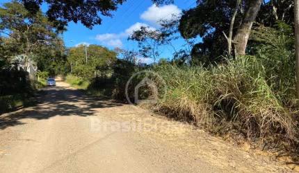 Excelente terreno de 600,00 m²  em Rio das Ostras.