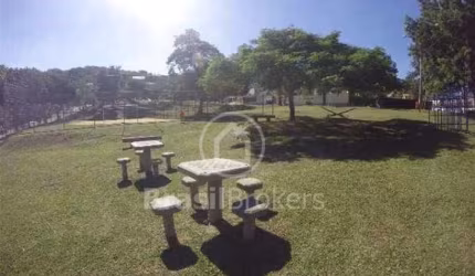 Terreno Exclusivo de 982 m² no Condomínio Suíça Carioca 2